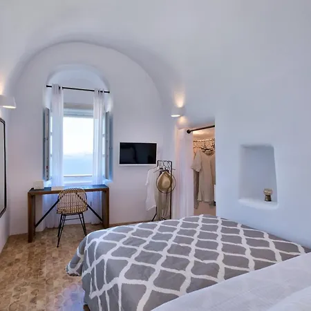 Villa Namaste By Oias Local Cavehouses