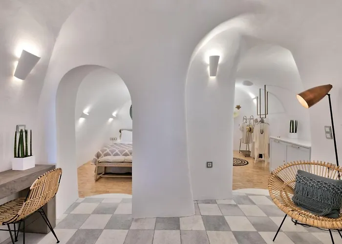 Namaste By Oias Local Cavehouses *