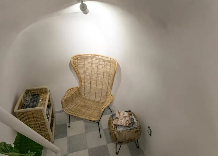 Villa Namaste By Oias Local Cavehouses Oia