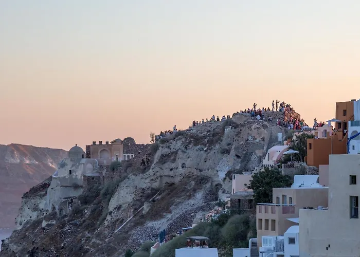 Namaste By Oias Local Cavehouses Oia