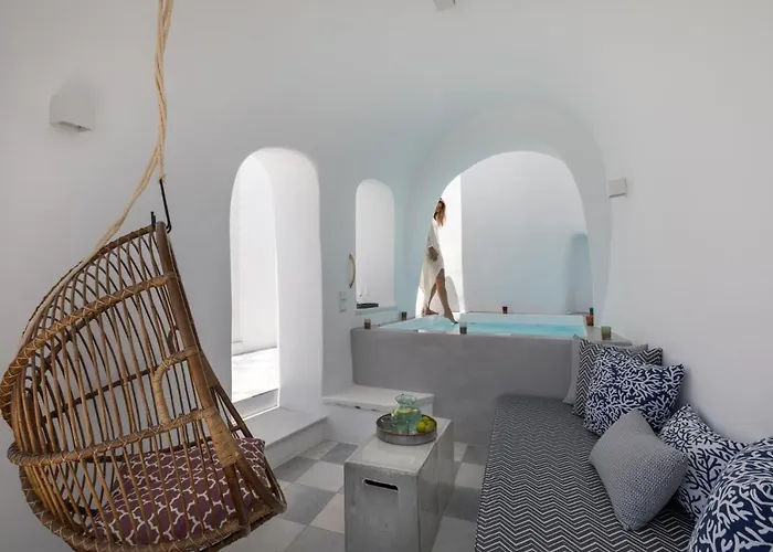 Namaste By Oias Local Cavehouses Oia